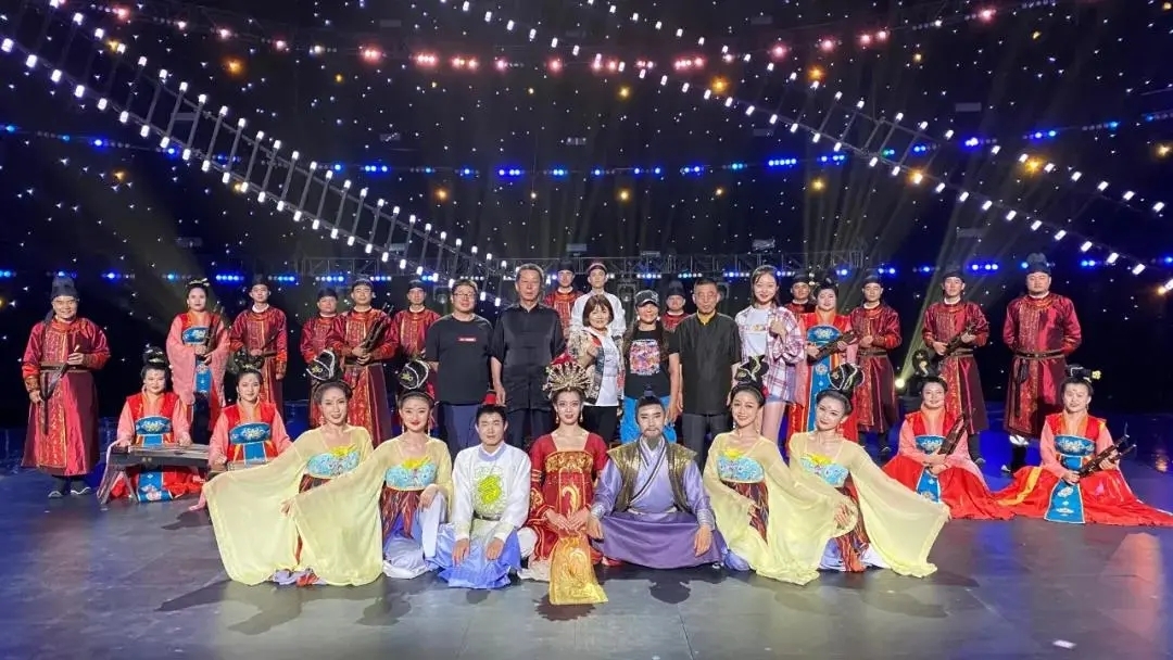 大唐芙蓉園東倉(cāng)鼓樂(lè)社應(yīng)邀進(jìn)京，登陸央視四套《環(huán)球綜藝秀》欄目